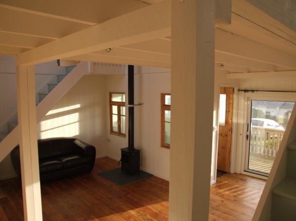 interiors, picture 3 of 18